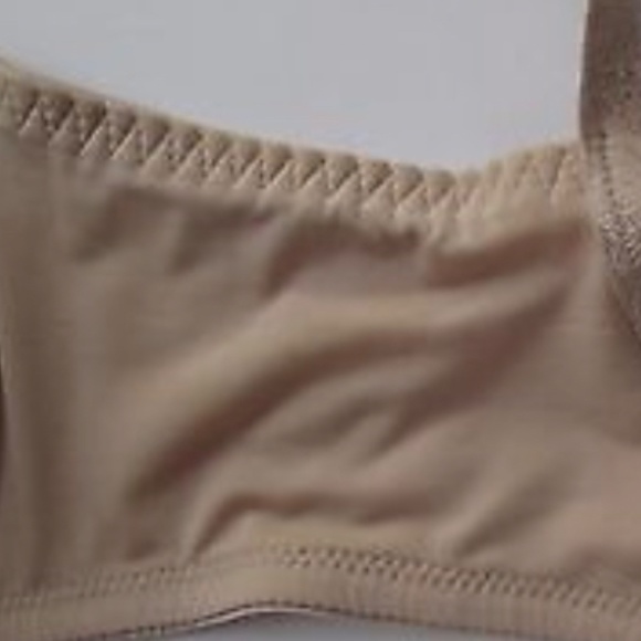 Natori Double Lace Trim Full Fit Contour Bra Size 34DD - Picture 2 of 3